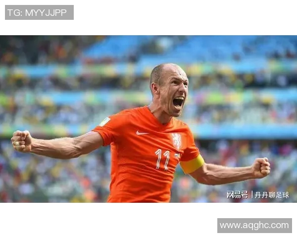 外号国王的足球传奇:从球场霸主到历史铭刻的巨星之路 外号国王的足球传奇:从球场霸主到历史铭刻的巨星之路